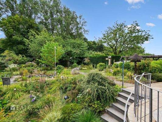 Terrassenblick in den Garten