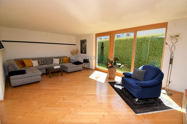 Wohnzimmer Ansicht 1