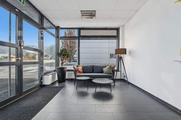 Eingangsbereich Bürotrakt