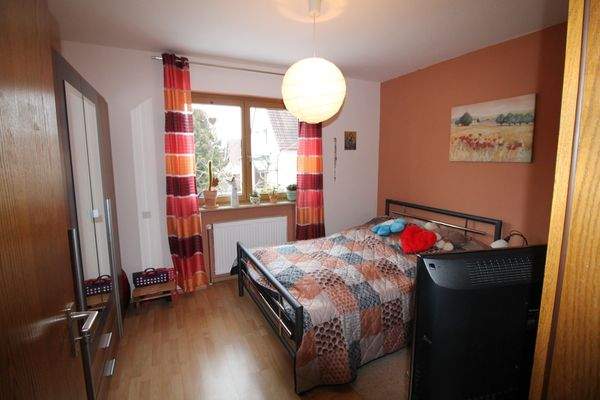 2. separater Wohnraum im EG.JPG