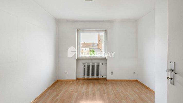 1. OG Schlafzimmer 3 1