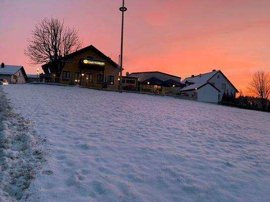 Aussenansicht Nacht/Winter