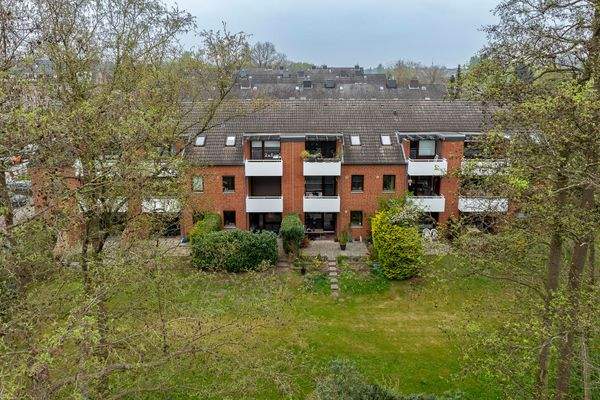 Mehrfamilienhaus Luftansicht