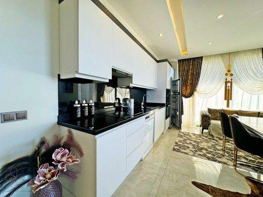 e0a7175d-5b2d-4b72-91b7-c292e106a467