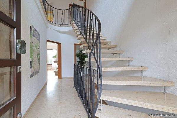 Herzlich willkommen in der Weserstraße 2a