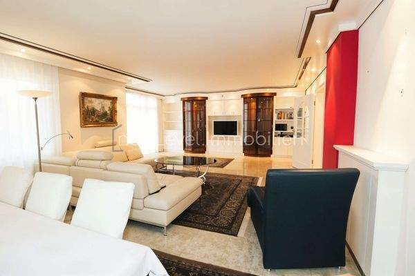 Erdgeschoss Wohnen 1 - KI Gen.