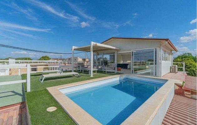 dba228e8-be44-4776-bec2-4e3cf782ee5e