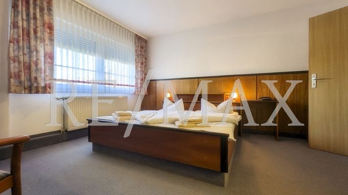 Doppelzimmer Doppelbett