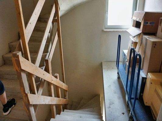 Treppe zum Dachgeschoss