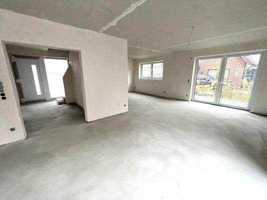 Wohn- u. Essbereich 10.2025