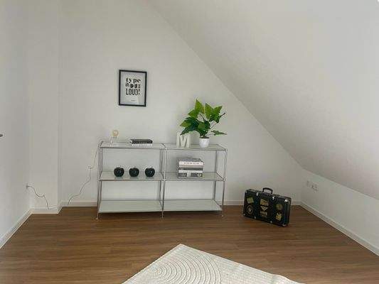 Arbeits-/Gästezimmer