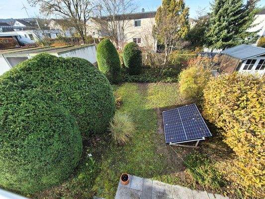 Gartenblick vom Balkon