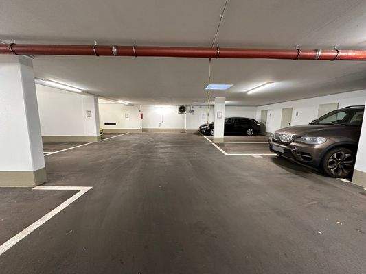 Tiefgarage: Vollparker 