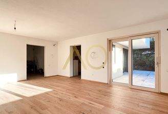 Vom Wohnzimmer auf die Terrasse (2)