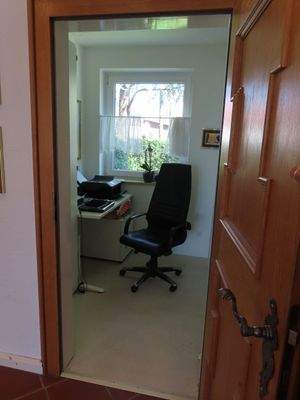 4 Das kleine Büro.JPG