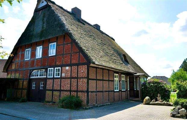 NordAnsicht /PKW Abstellplätze