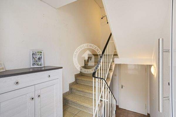 Treppenaufgang zum EG