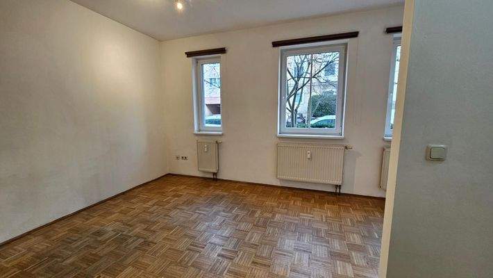 20251222_140426_resized