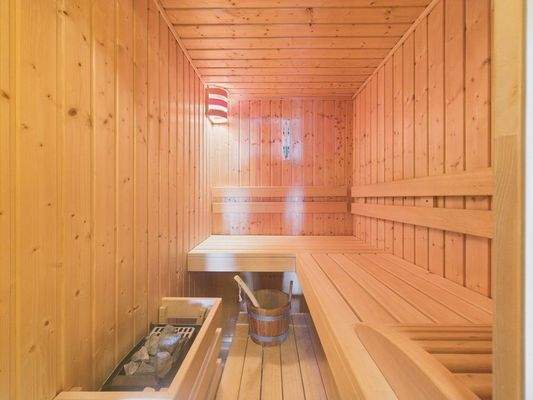 Wellnessbad mit Sauna