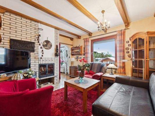 Wohnbereich mit Kamin