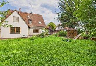 Gartenansicht / Sonnenterrasse