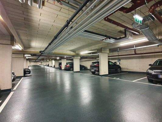 Tiefgaragenplatz inklusive