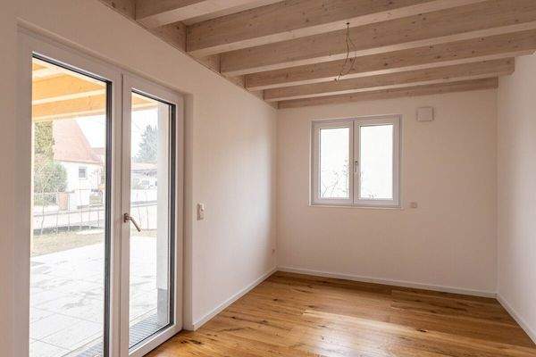 Arbeits-/ Kinderzimmer