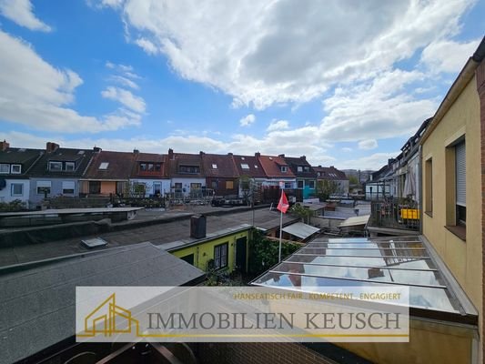 Blick über die Dächer vom Balkon