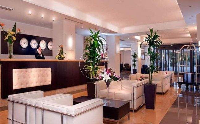 Renoviertes Resort in modernem Stil