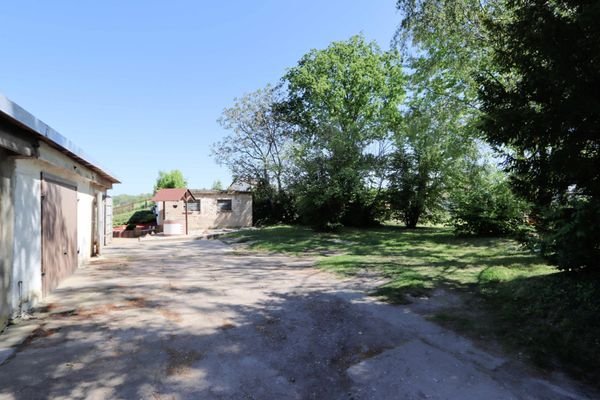 Garten hinter Haus 4b
