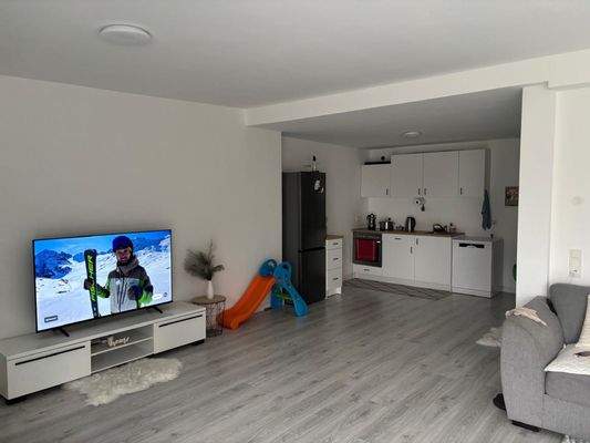 Wohnzimmer Küche OG (2).jpg