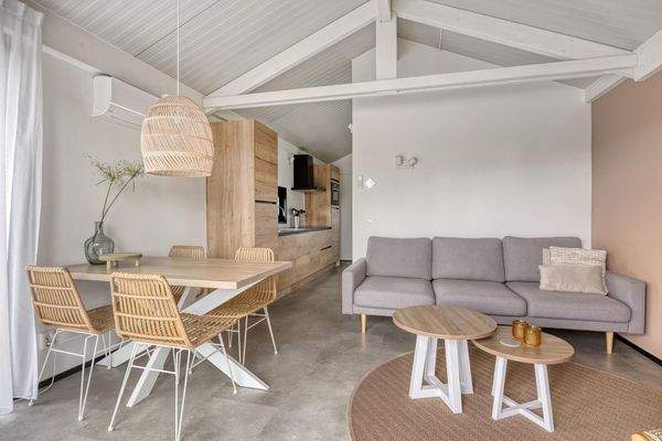 wohnzimmer-ferienhaus-brielle.jpg001