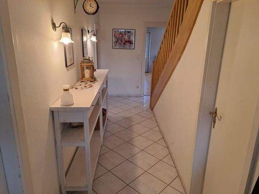 Erdgeschossflur (3).jpg