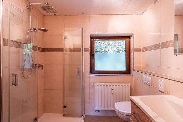 18347 Bad Wohnung #6A