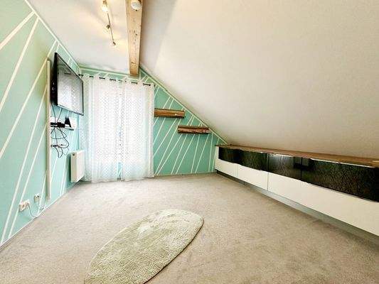 DG - Arbeits- oder Kinderzimmer 2