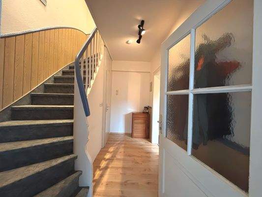 EG rechts - Hausflur