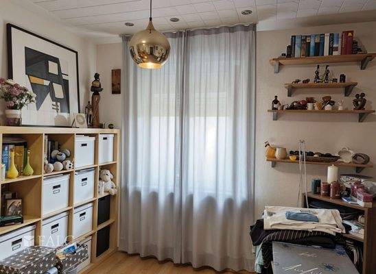 Zimmer II EG - (KI generiert)