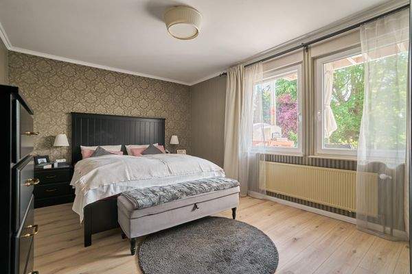 Erdgeschoss - Schlafzimmer