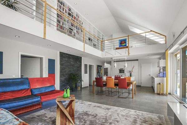 Wohnbereich & Galerie