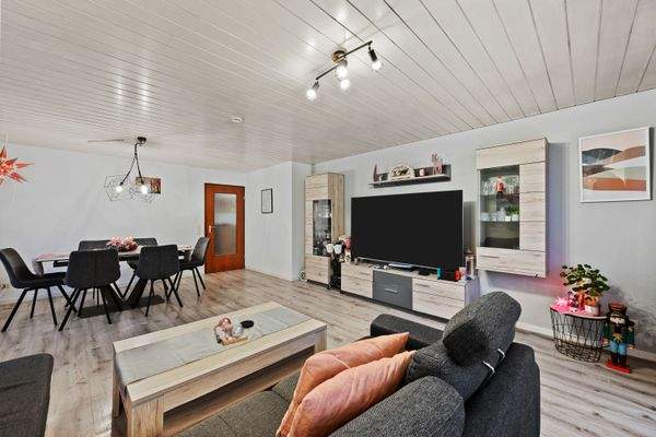 Wohn- und Essbereich