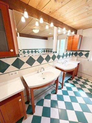 inkl. Doppelwaschtisch