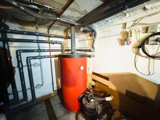 46. Heizungsanlage KG