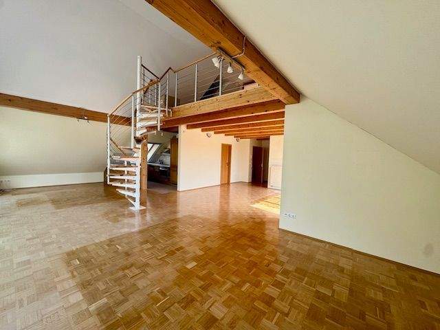 Maisonette-Wohnung mit Balkon und atemberaubender Aussicht - Foto 2