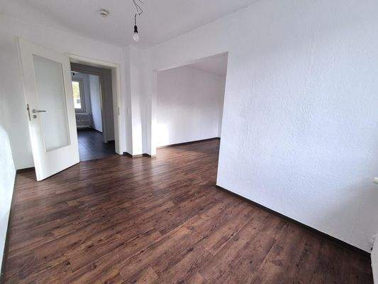 Wohn-Ess-Bereich - Foto 2