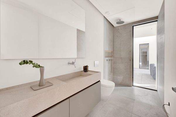 5th Bathroom in villa in Portals Nous