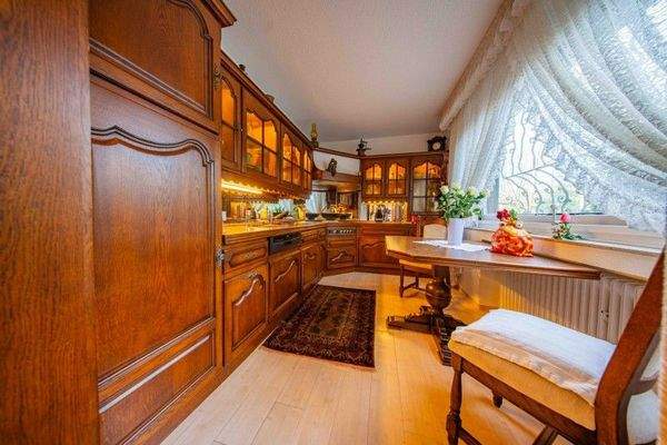 komplette EBK mit Interierur