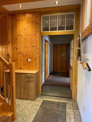 EG: Flur / Treppenhaus