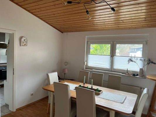 Esszimmer neben der Küche