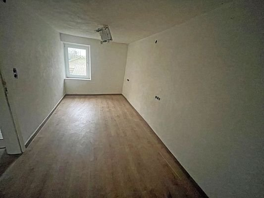 206-13.jpg