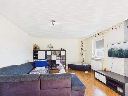 Wohnzimmer (MFH, WHG 1)